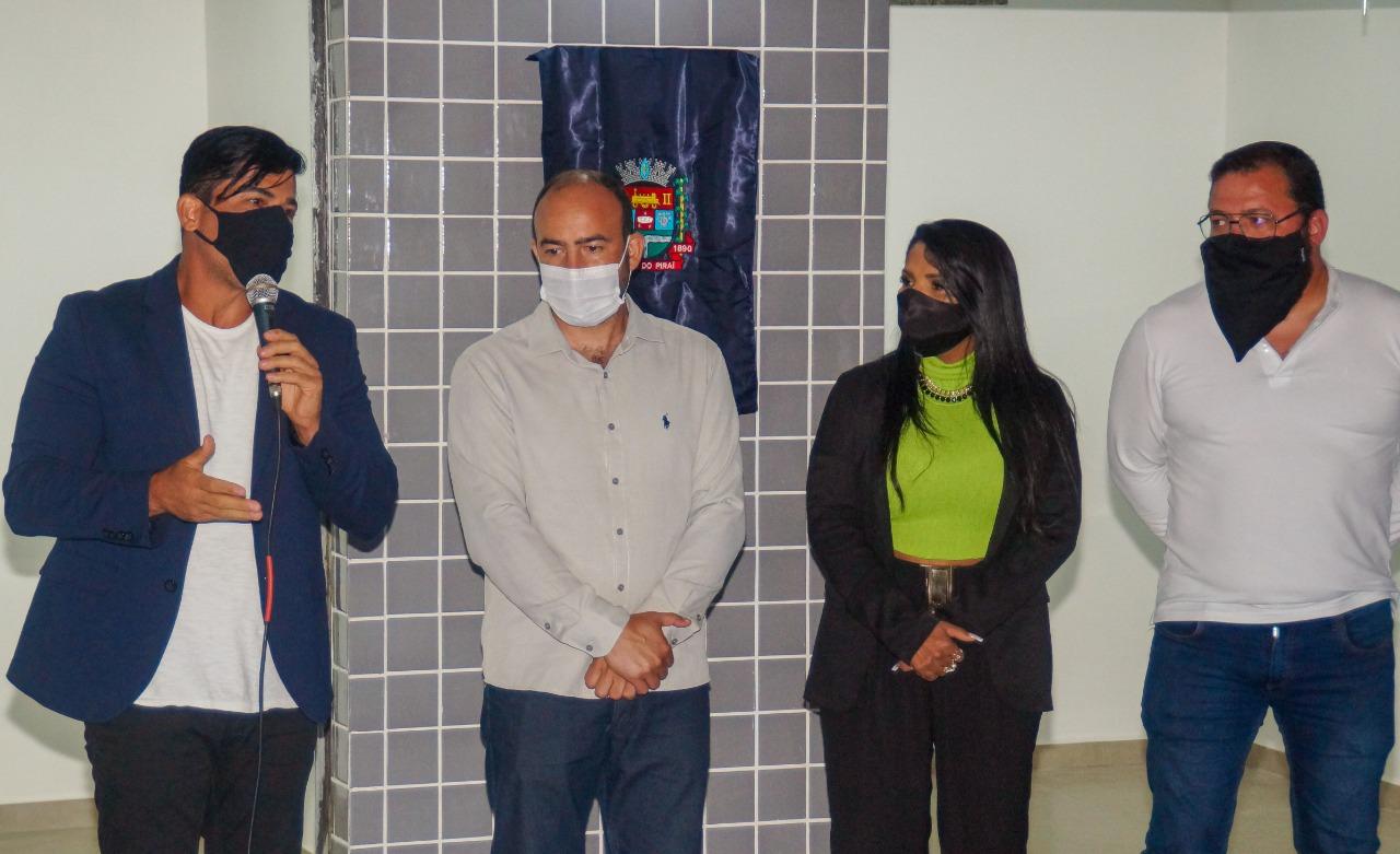 BARRA DO PIRAI REINAUGURA MERCADO POPULAR