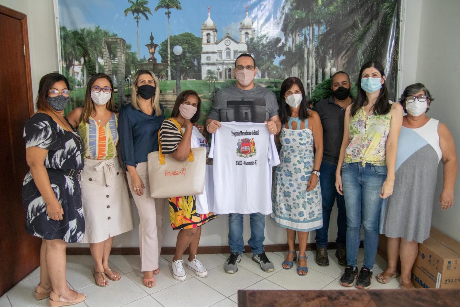 MERENDEIRA DE VASSOURAS ESTÁ ENTRE  AS 15 MELHORES DO BRASIL