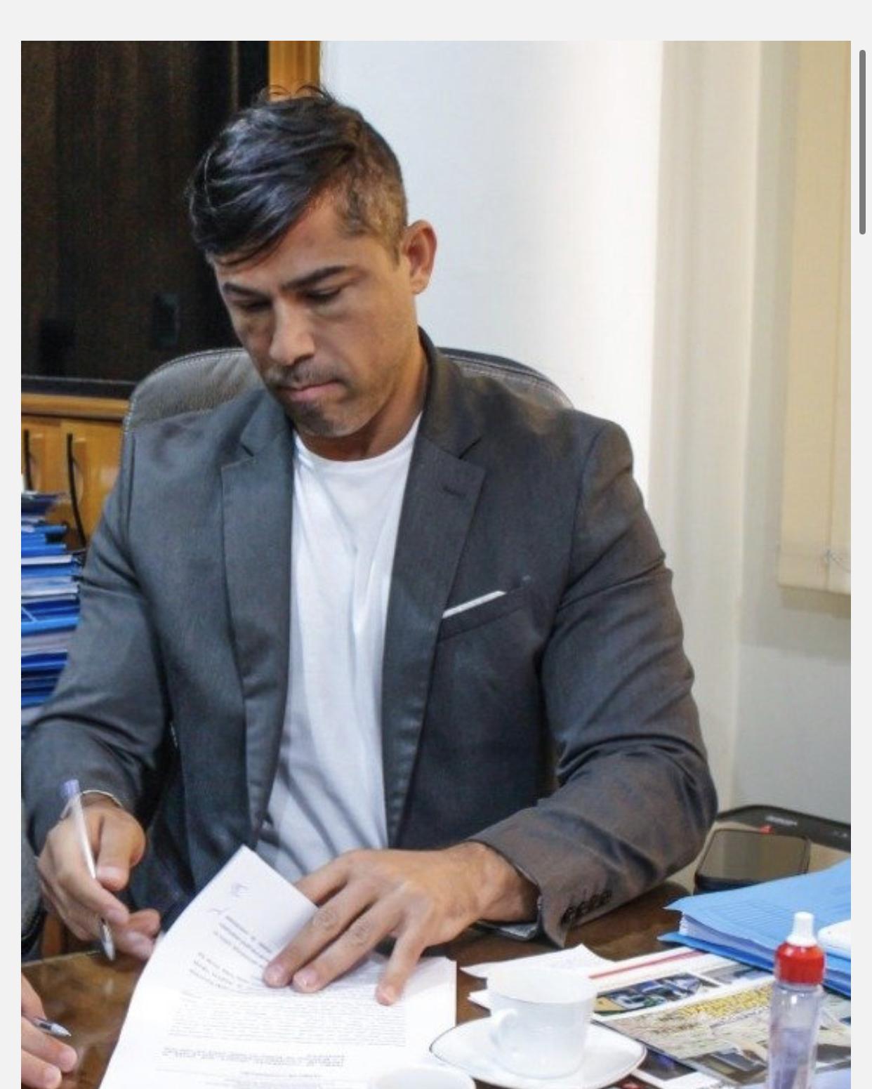 PREFEITURA DE BARRA DO PIRAI CONCEDE AUMENTO AOS SERVIDORES ATIVOS E APOSENTADOS