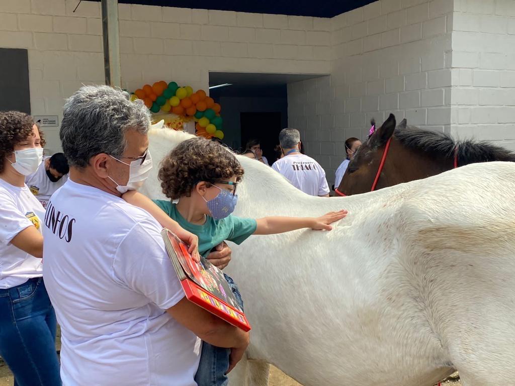ASSOCIAÇÃO NACIONAL DE EQUOTERAPIA RENOVA O CERTIFICADO DE AGREGAÇÃO PARA O PROJETO DA UNIVASSOURAS