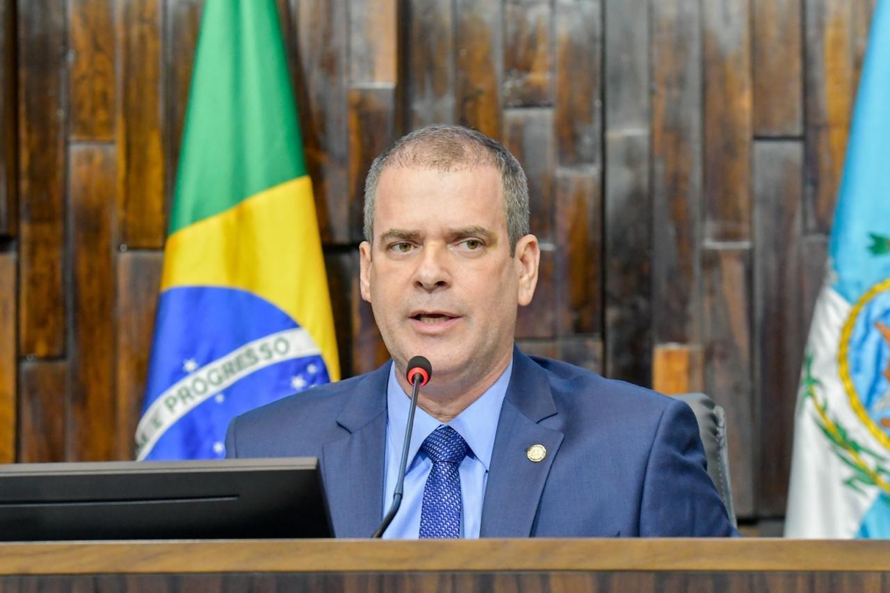 ESTADO DO RIO PODERÁ APLICAR MULTA DE ATÉ R$ 500 MIL A QUEM PROMOVER ADULTIZAÇÃO E SEXUALIZAÇÃO INFANTIL NA INTERNET