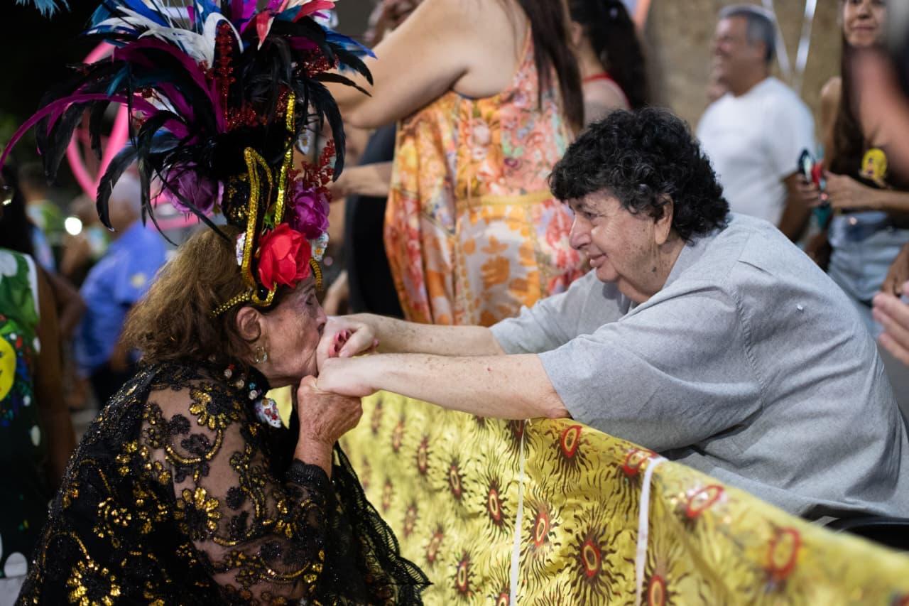 Bloco da Vida emociona e transforma o Carnaval de Volta Redonda numa grande festa 