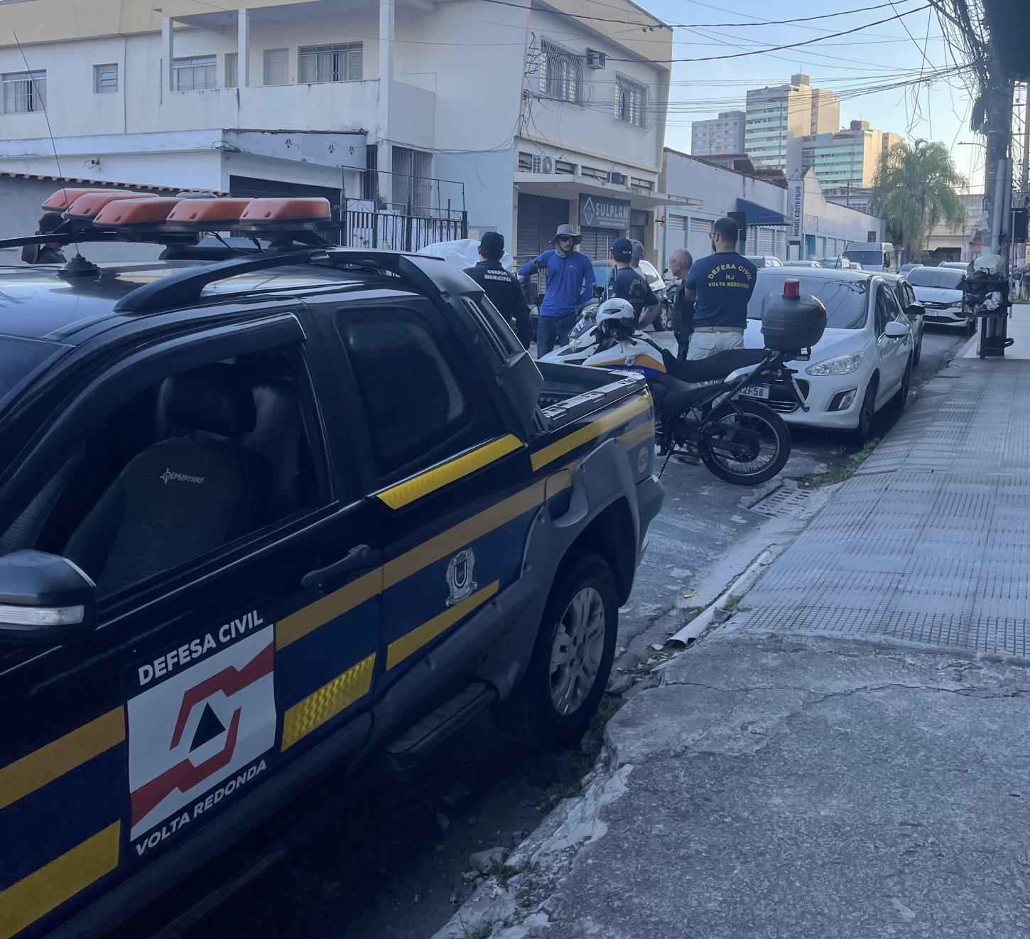 Neto ordena interdição de Torre em Volta Redonda