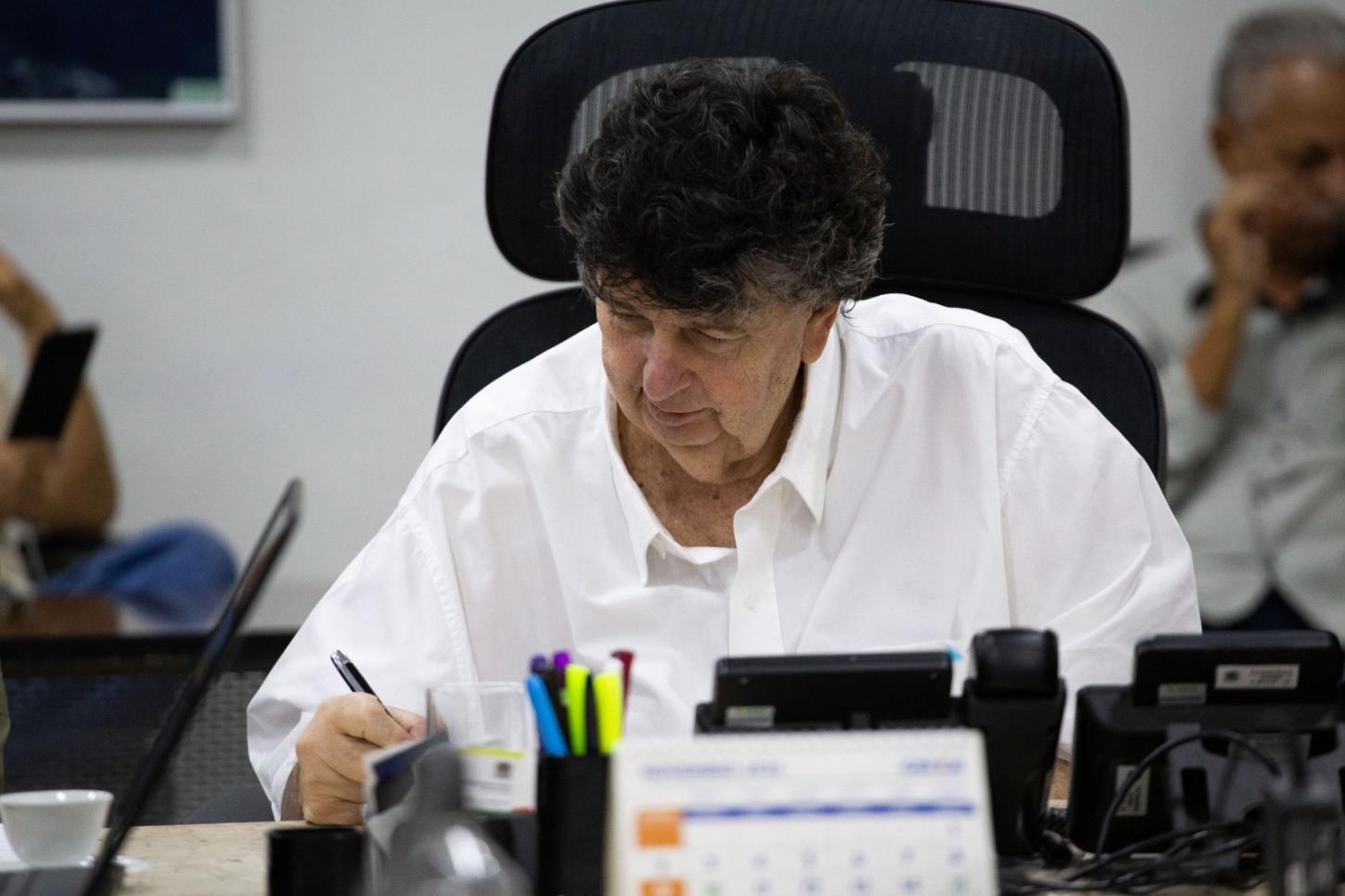 Neto garante quase 40 milhões com folha de pagamento e projeta arrecadação extra bilionária para Volta Redonda