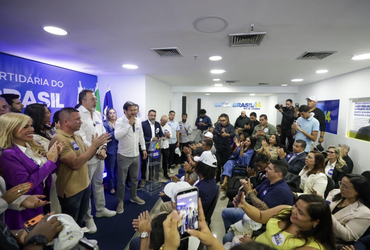 Bernardo Rossi rumo à  Brasília