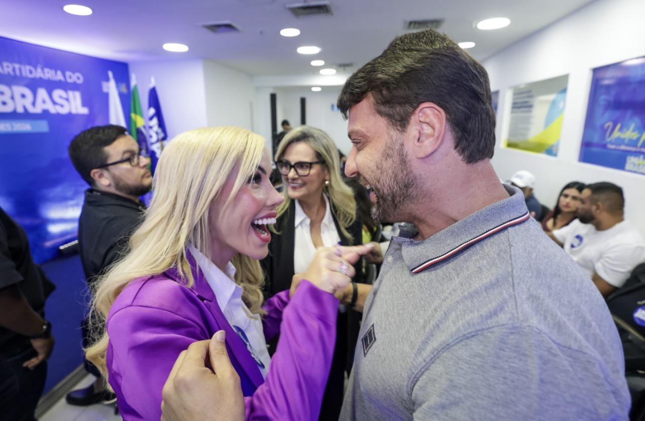 Bernardo Rossi rumo à  Brasília