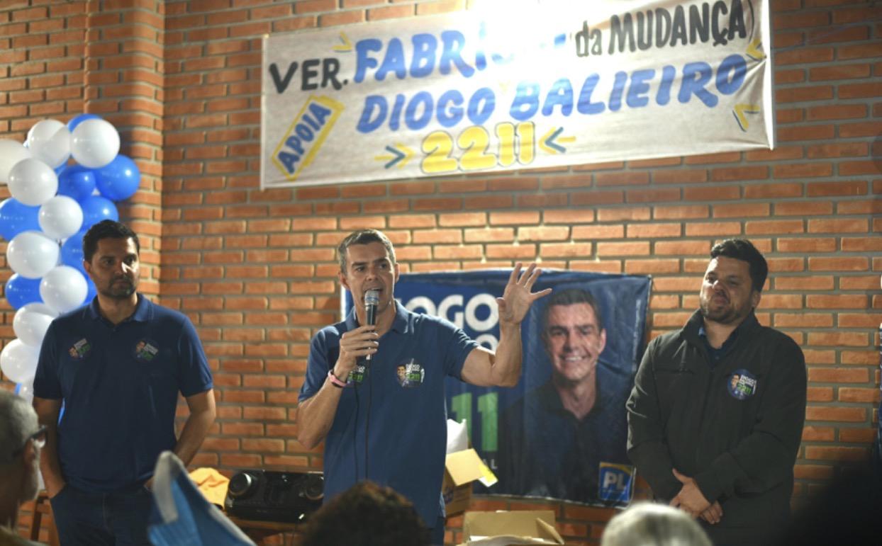 Diogo Balieiro reúne lideranças em Itatiaia e defende integração regional para captação de recursos