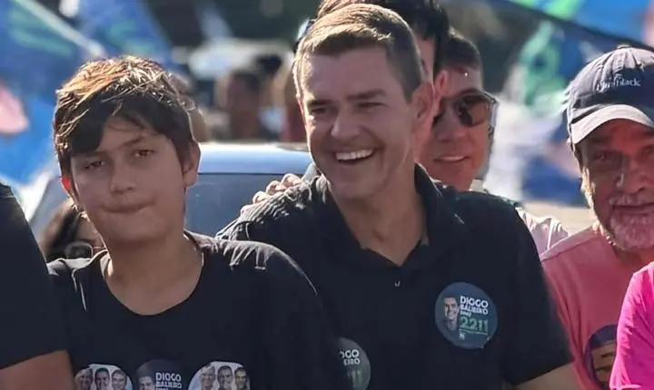 Carreata com centenas de veículos reforça reta final de Diogo Balieiro em Resende