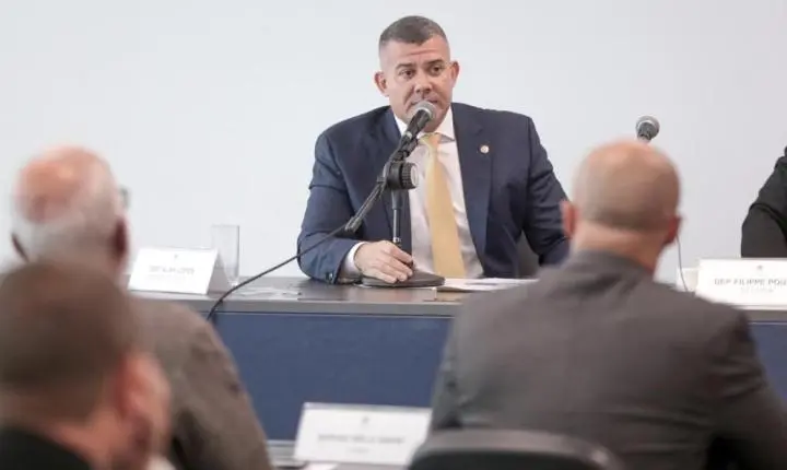 Filhos de policiais e bombeiros terão prioridade em matrícula na rede pública de ensino